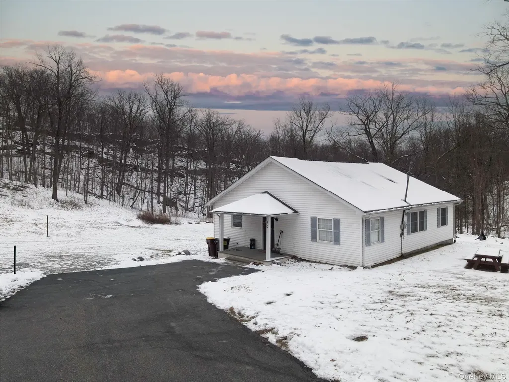 50 Continental Road Warwick NY 10990