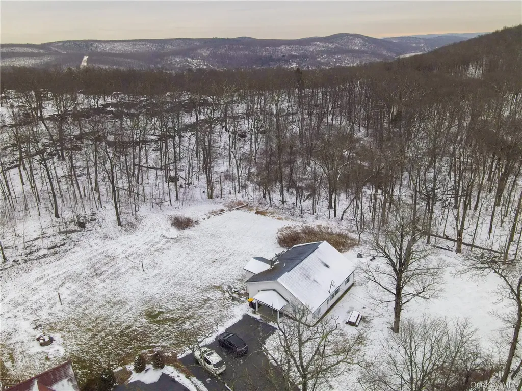 50 Continental Road Warwick NY 10990