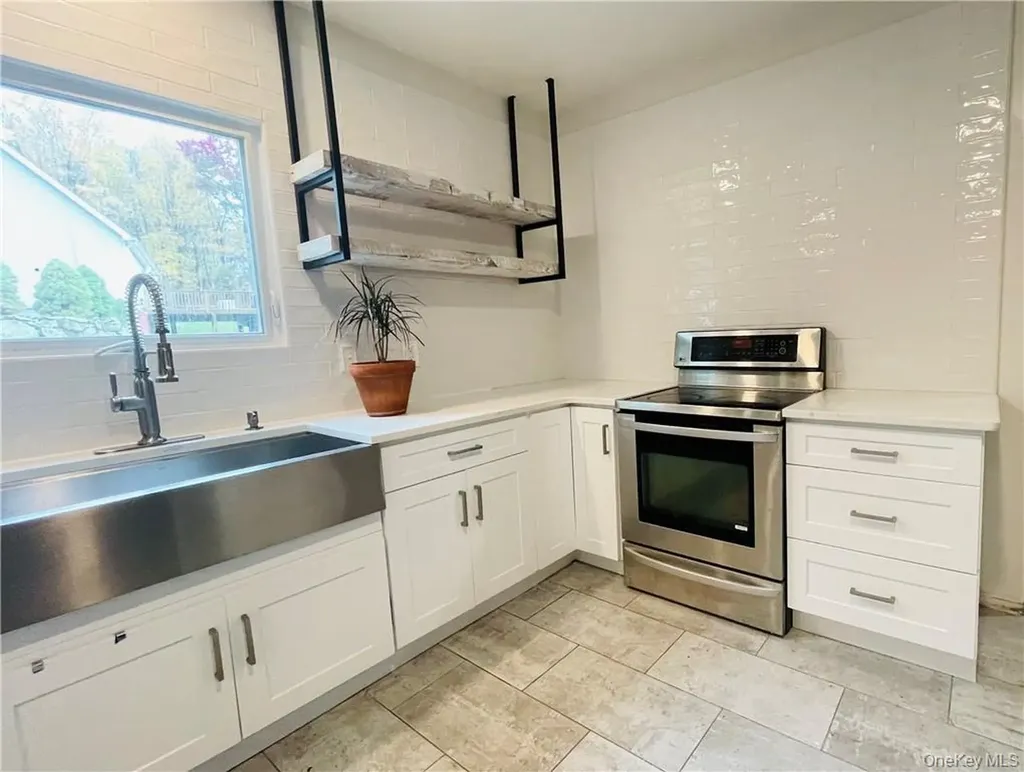 50 Continental Road Warwick NY 10990