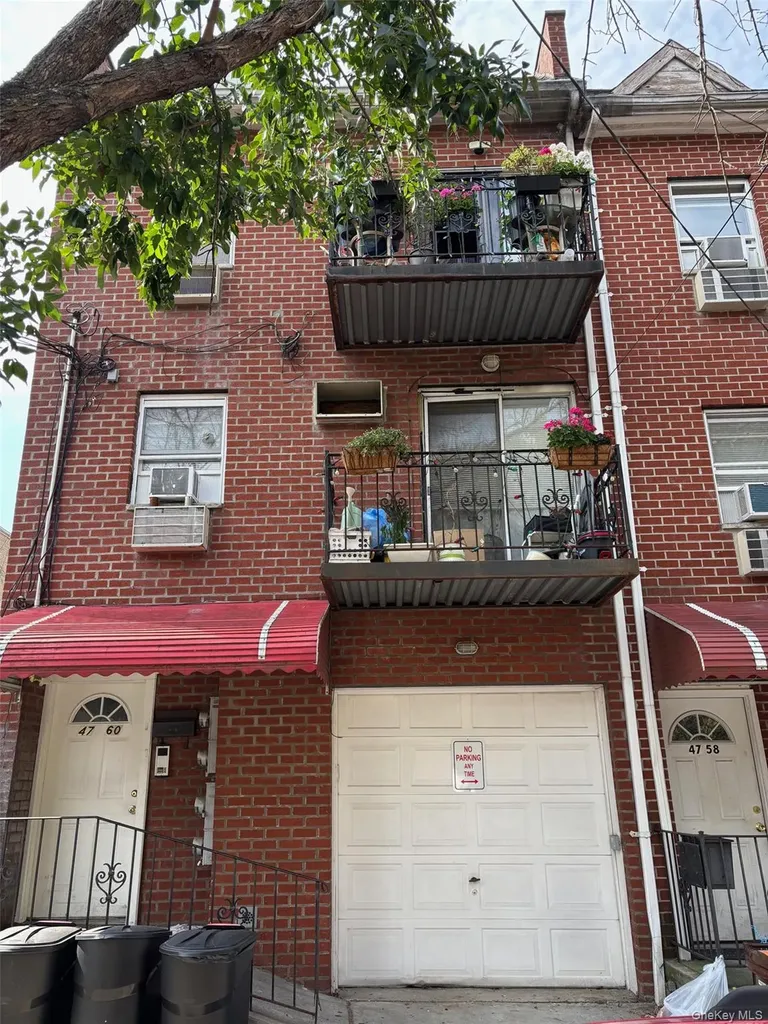 4760 58th Lane Woodside NY 11377
