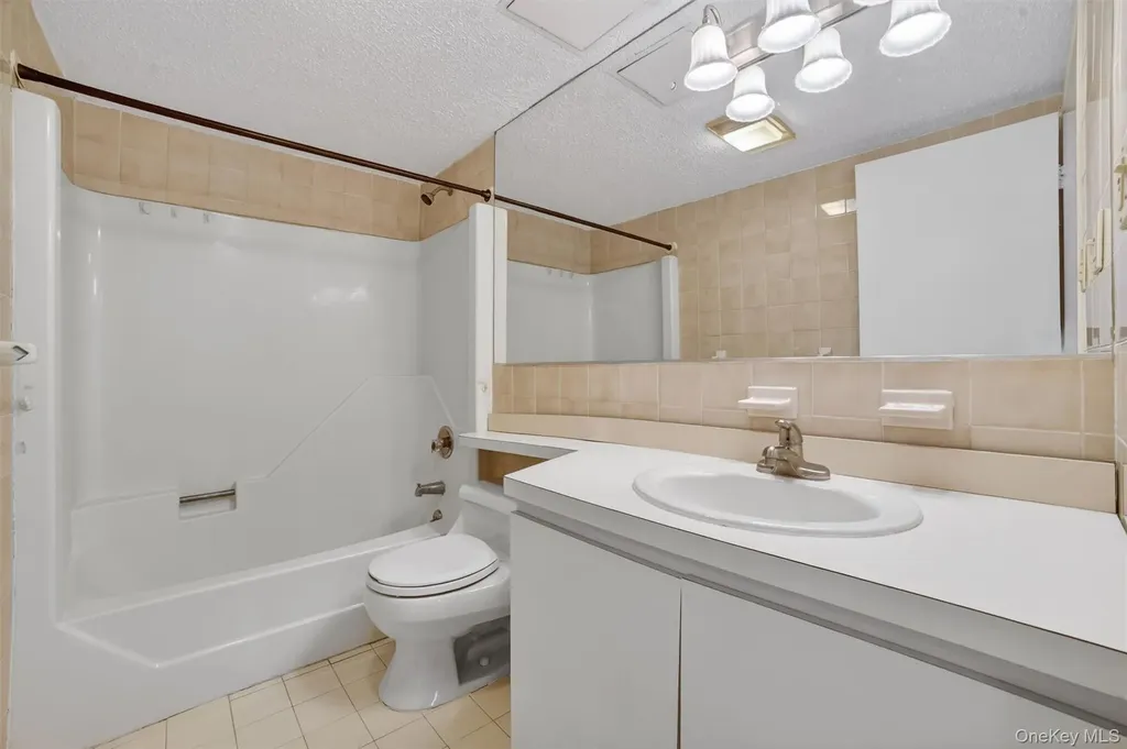 66 Crisfield Yonkers NY 10710