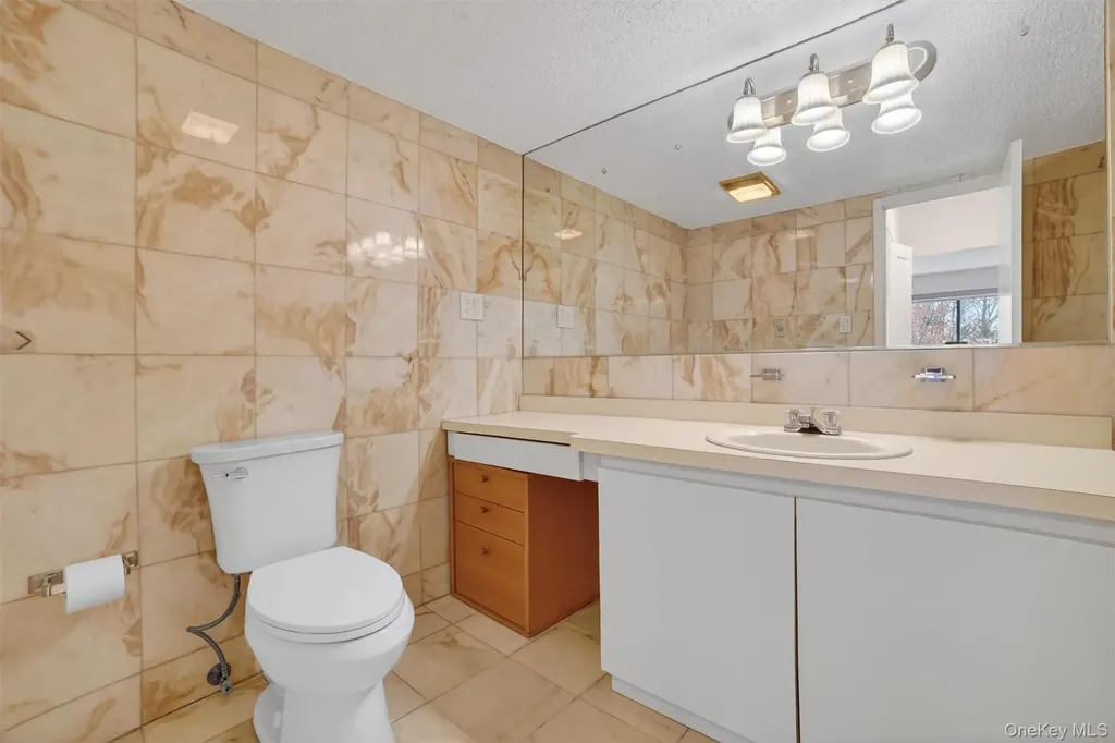 66 Crisfield Yonkers NY 10710