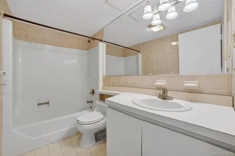 66 Crisfield Yonkers NY 10710