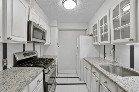 66 Crisfield Yonkers NY 10710
