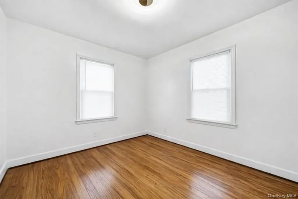 15 Forge Hill Road New Windsor NY 12553