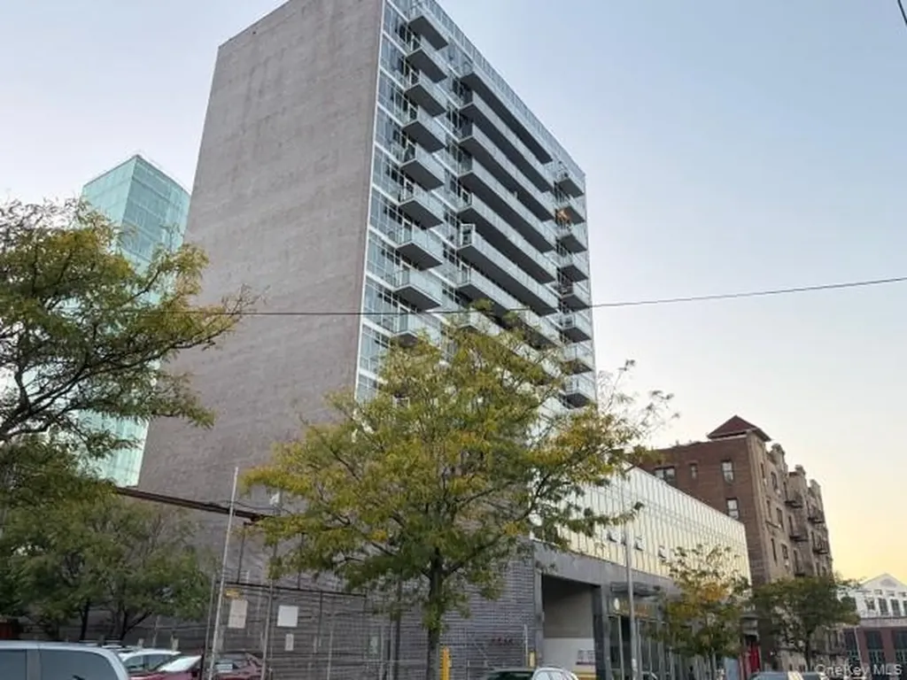 41-62 Bowne Street Flushing NY 11355