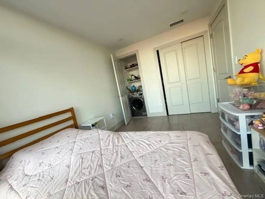 41-62 Bowne Street Flushing NY 11355