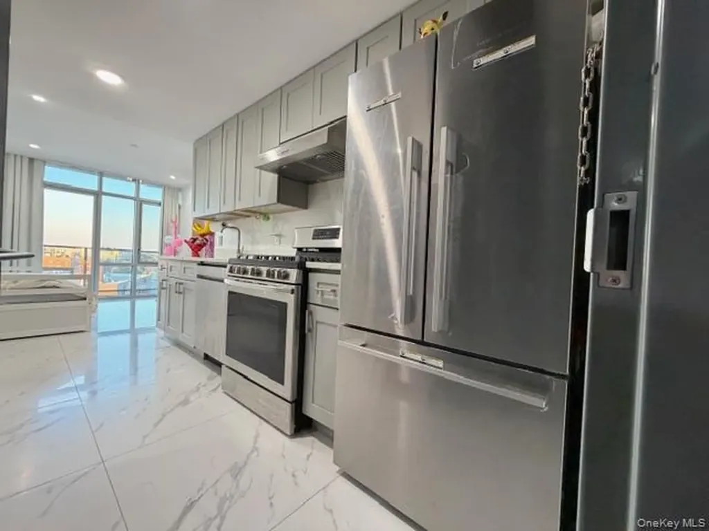 41-62 Bowne Street Flushing NY 11355