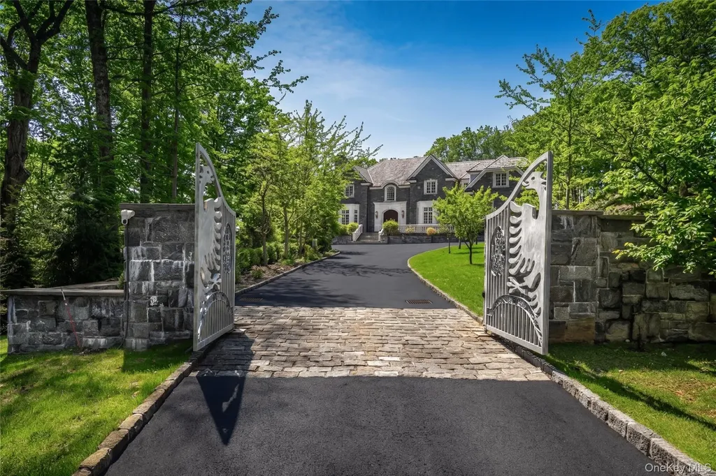 3 Vincent Lane Armonk NY 10504