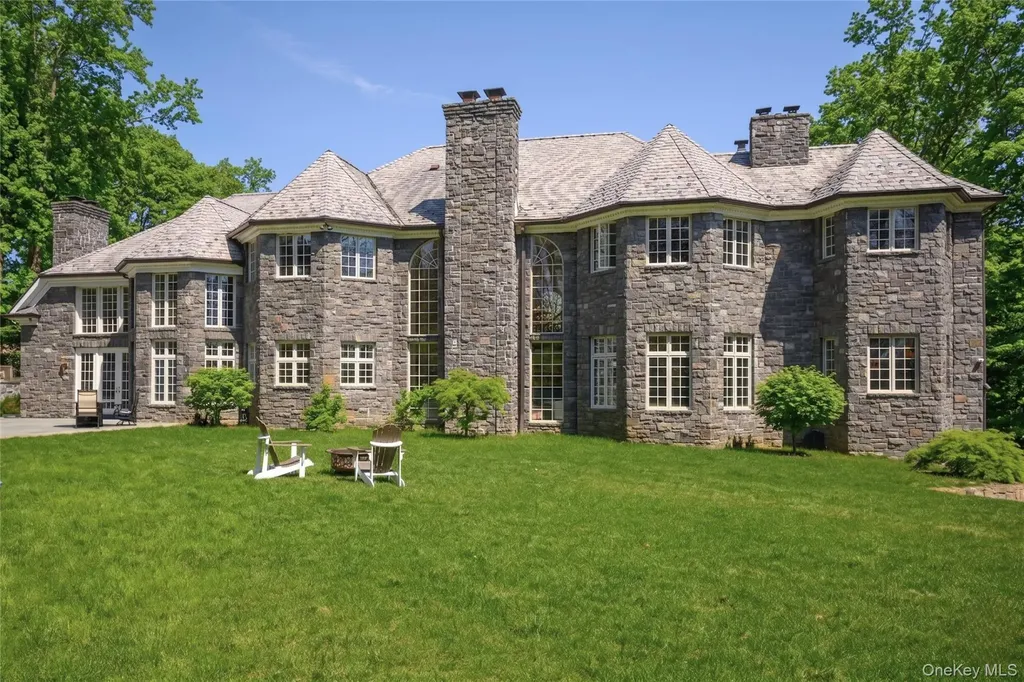 3 Vincent Lane Armonk NY 10504