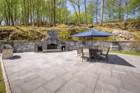 3 Vincent Lane Armonk NY 10504
