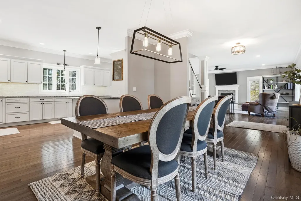 19 Lillian Road Mahopac NY 10541