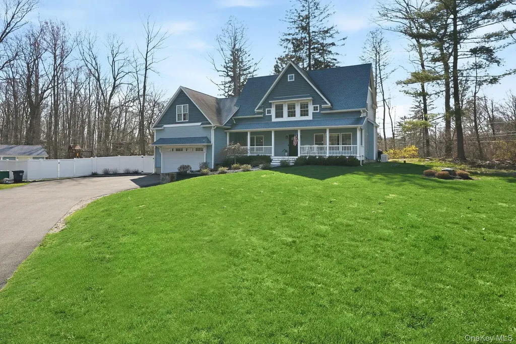 19 Lillian Road Mahopac NY 10541