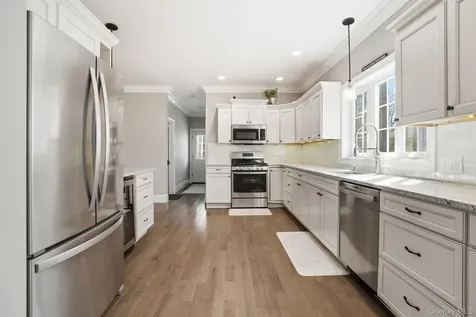 19 Lillian Road Mahopac NY 10541