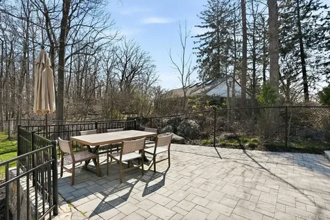 19 Lillian Road Mahopac NY 10541