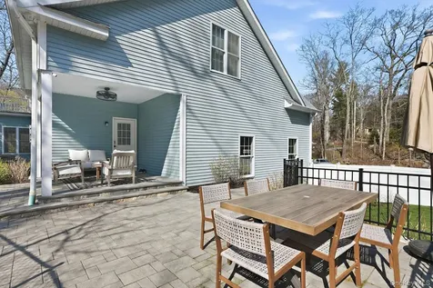 19 Lillian Road Mahopac NY 10541