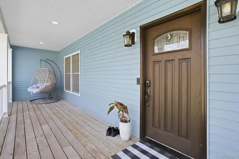 19 Lillian Road Mahopac NY 10541