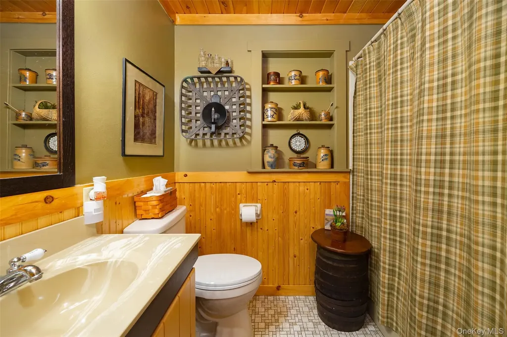 119 Becker Hill Road Red Hook NY 12571