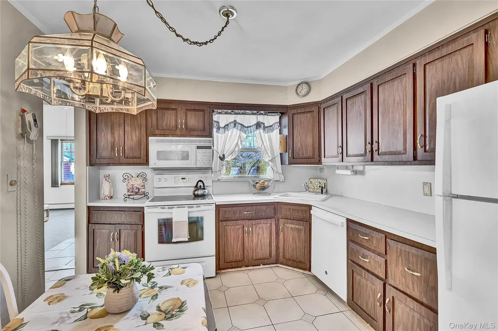 70 Martin Road N Bethpage NY 11714