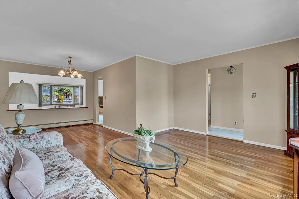 70 Martin Road N Bethpage NY 11714