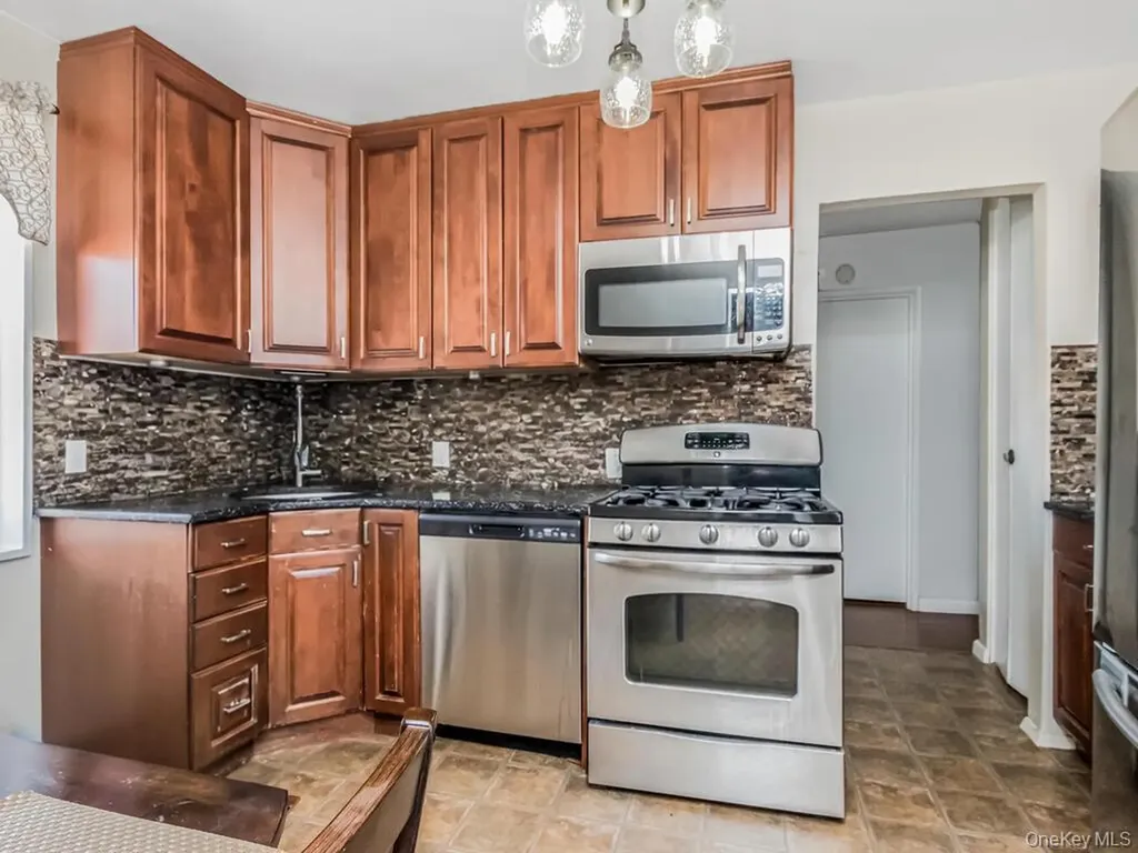 11 Balint Drive Yonkers NY 10710