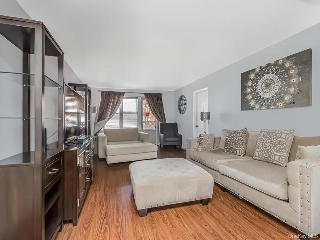 11 Balint Drive Yonkers NY 10710