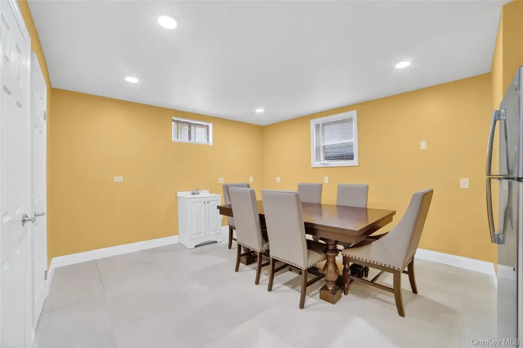 276 5th Avenue New Rochelle NY 10801
