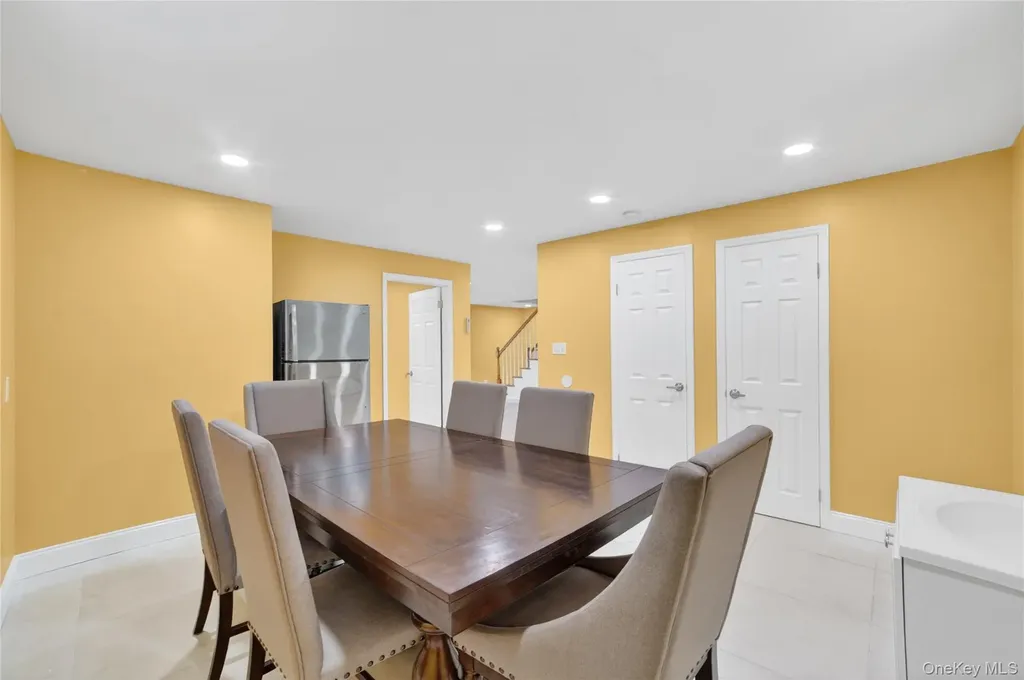 276 5th Avenue New Rochelle NY 10801