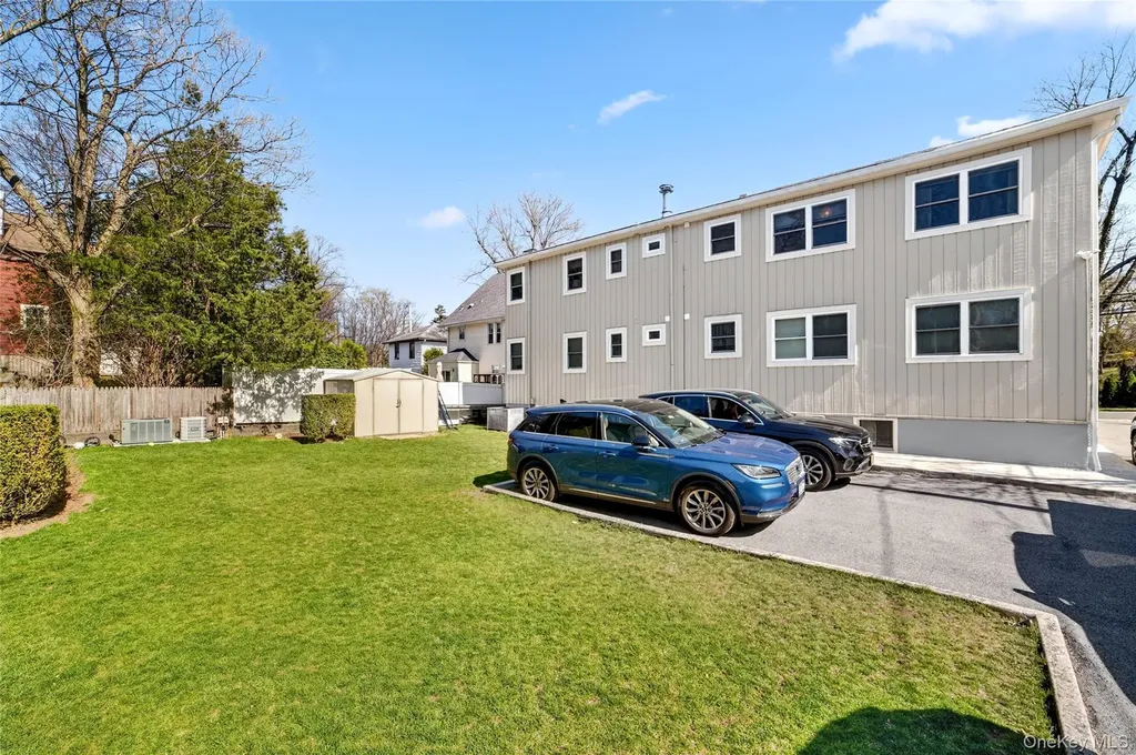 276 5th Avenue New Rochelle NY 10801