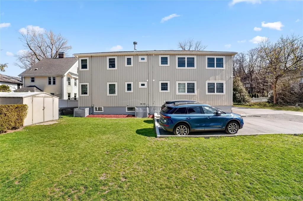 276 5th Avenue New Rochelle NY 10801