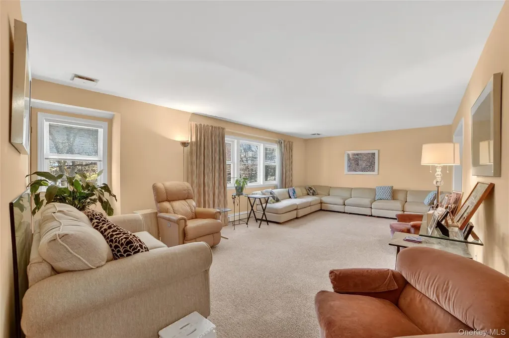 276 5th Avenue New Rochelle NY 10801