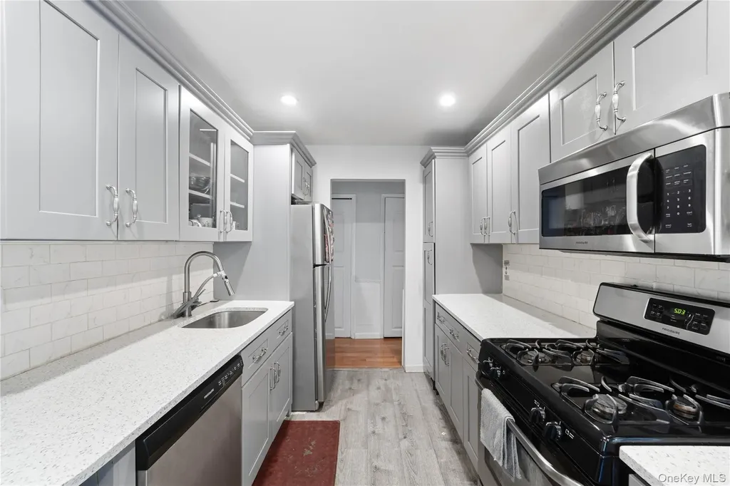 252 N Main Street Spring Valley NY 10977