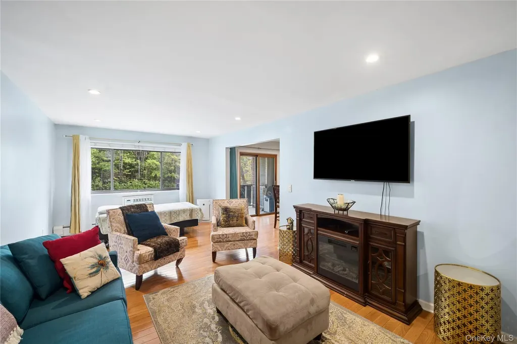 252 N Main Street Spring Valley NY 10977