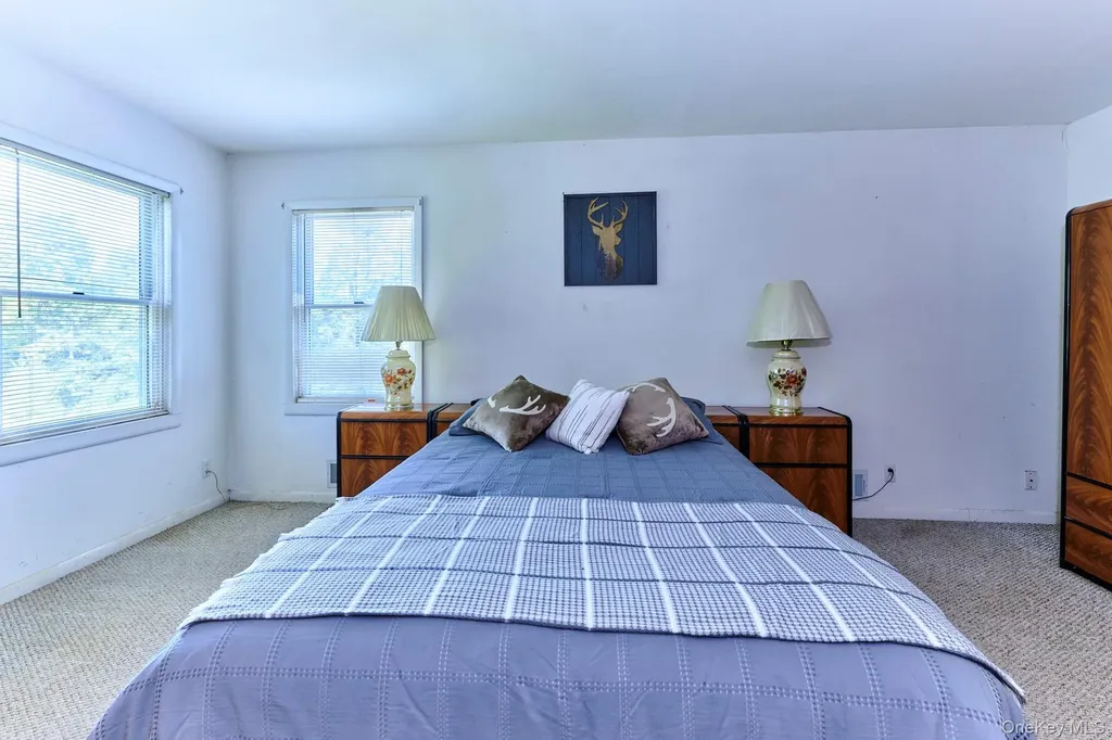 10 W Simmon Callicoon NY 12736
