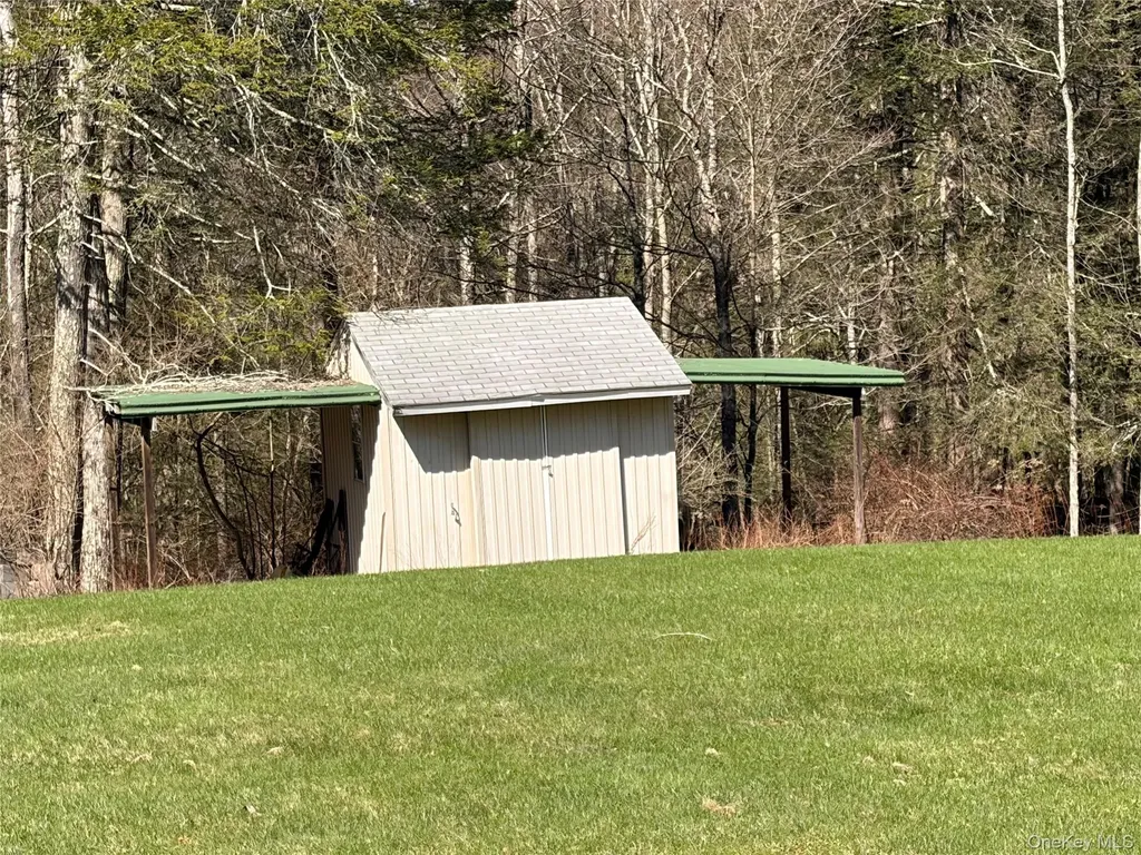 10 W Simmon Callicoon NY 12736