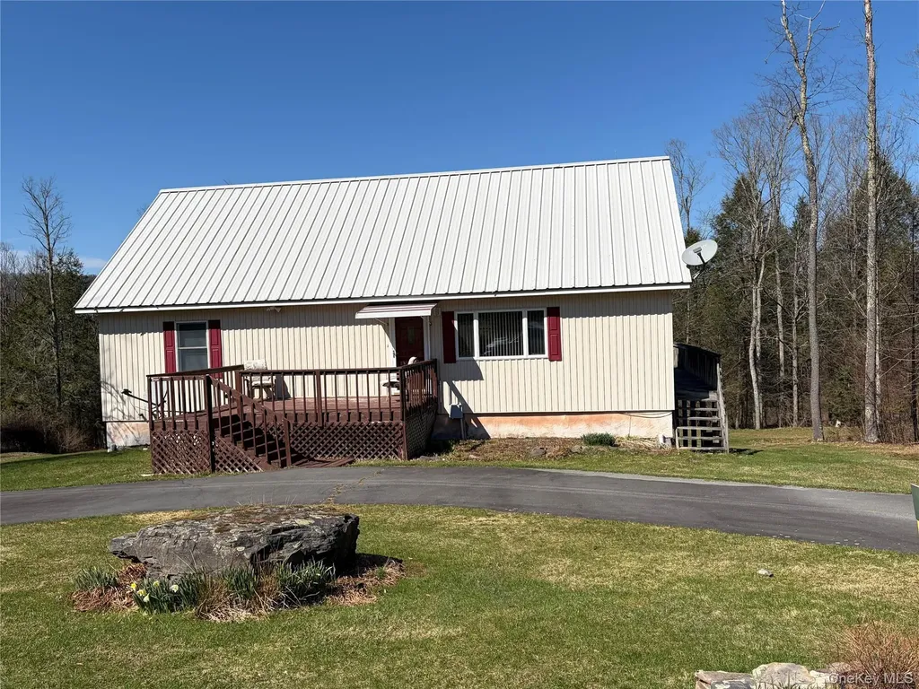 10 W Simmon Callicoon NY 12736
