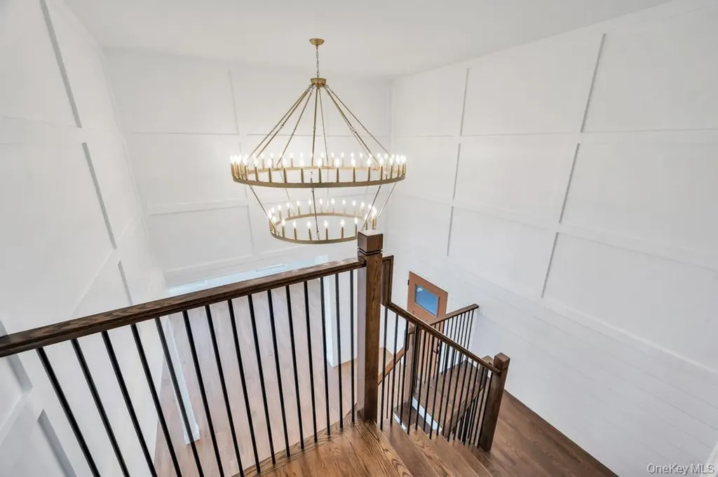 66 Lighthouse Road Babylon NY 11702