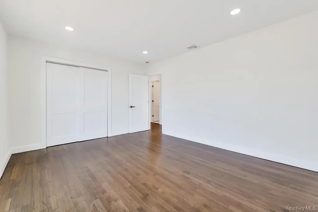 66 Lighthouse Road Babylon NY 11702