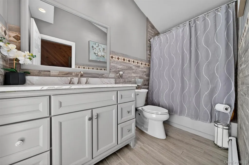 449 W Mombasha Road Monroe NY 10950