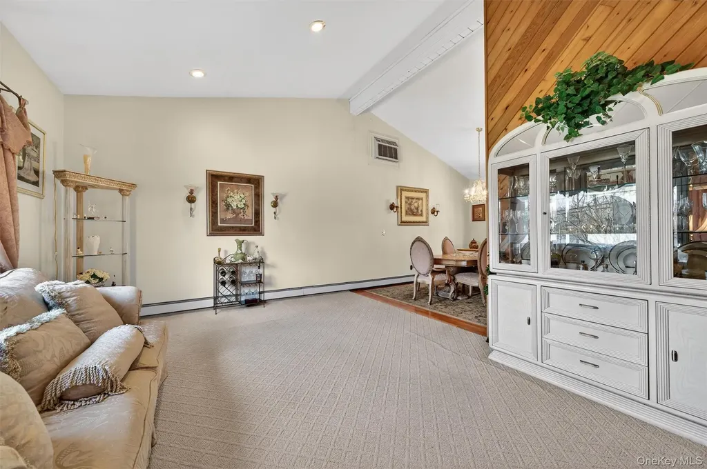 449 W Mombasha Road Monroe NY 10950