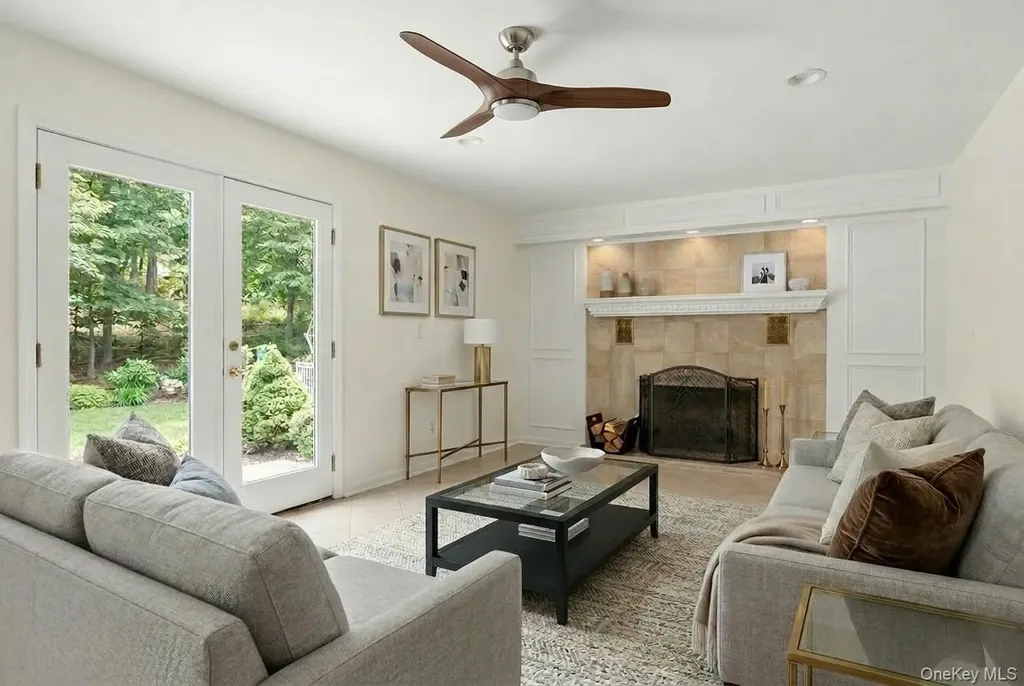 449 W Mombasha Road Monroe NY 10950