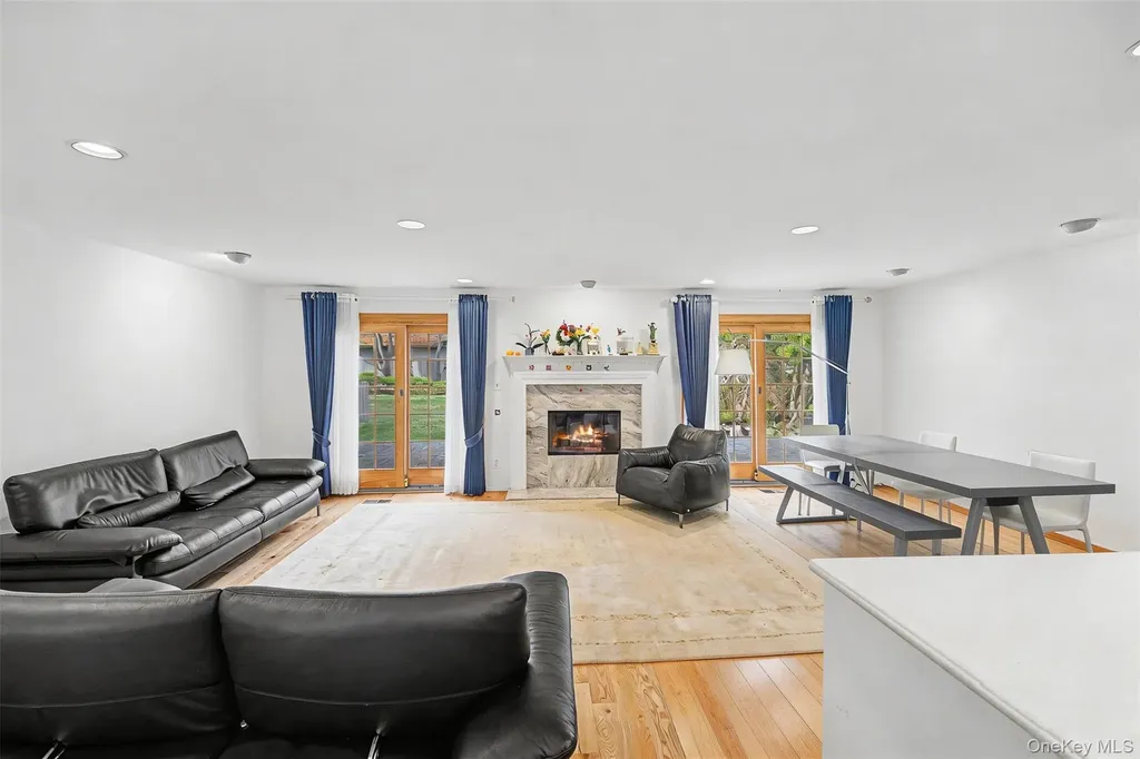 129 Golf View Drive Jericho NY 11753