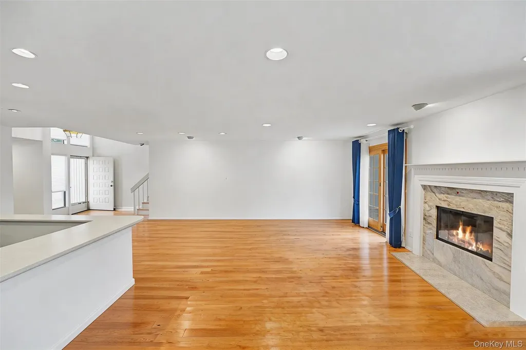129 Golf View Drive Jericho NY 11753