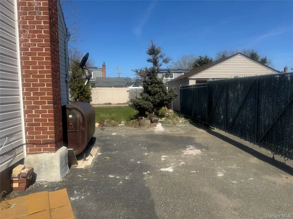 351 E Meadow Avenue East Meadow NY 11554