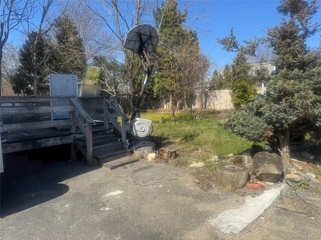 351 E Meadow Avenue East Meadow NY 11554