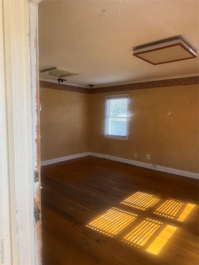 351 E Meadow Avenue East Meadow NY 11554