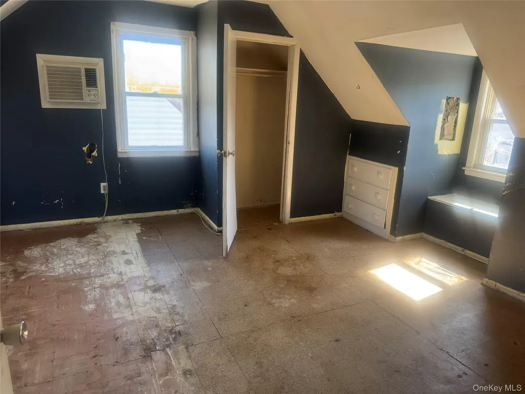 351 E Meadow Avenue East Meadow NY 11554