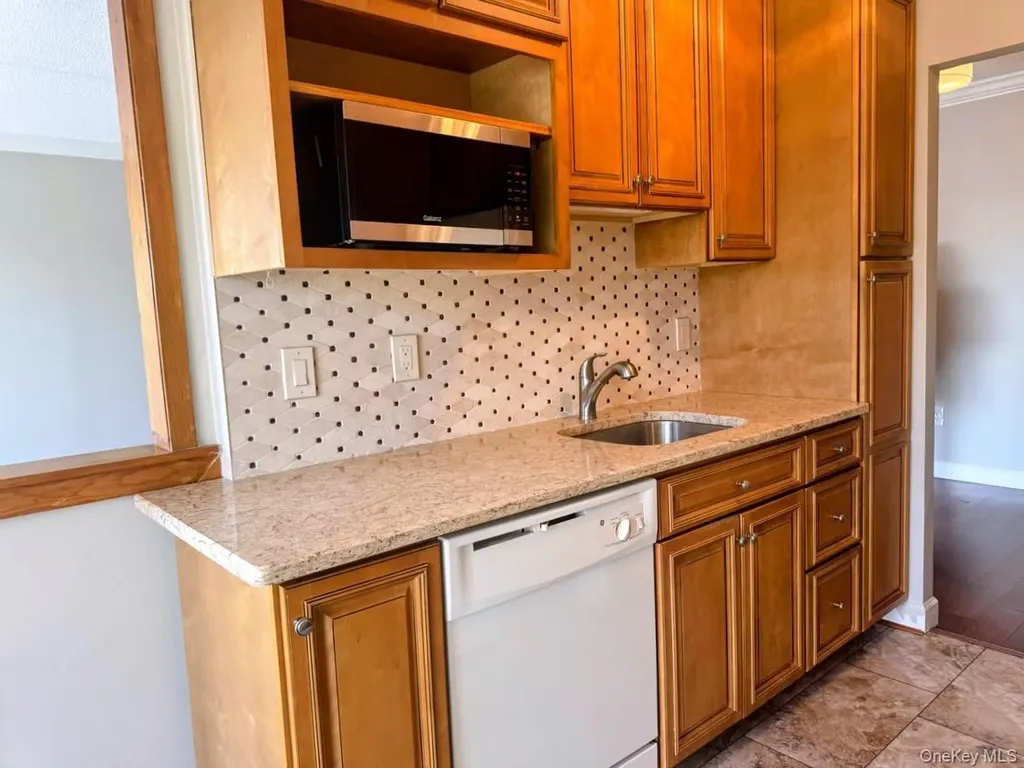 128 Colonial Parkway Yonkers NY 10710