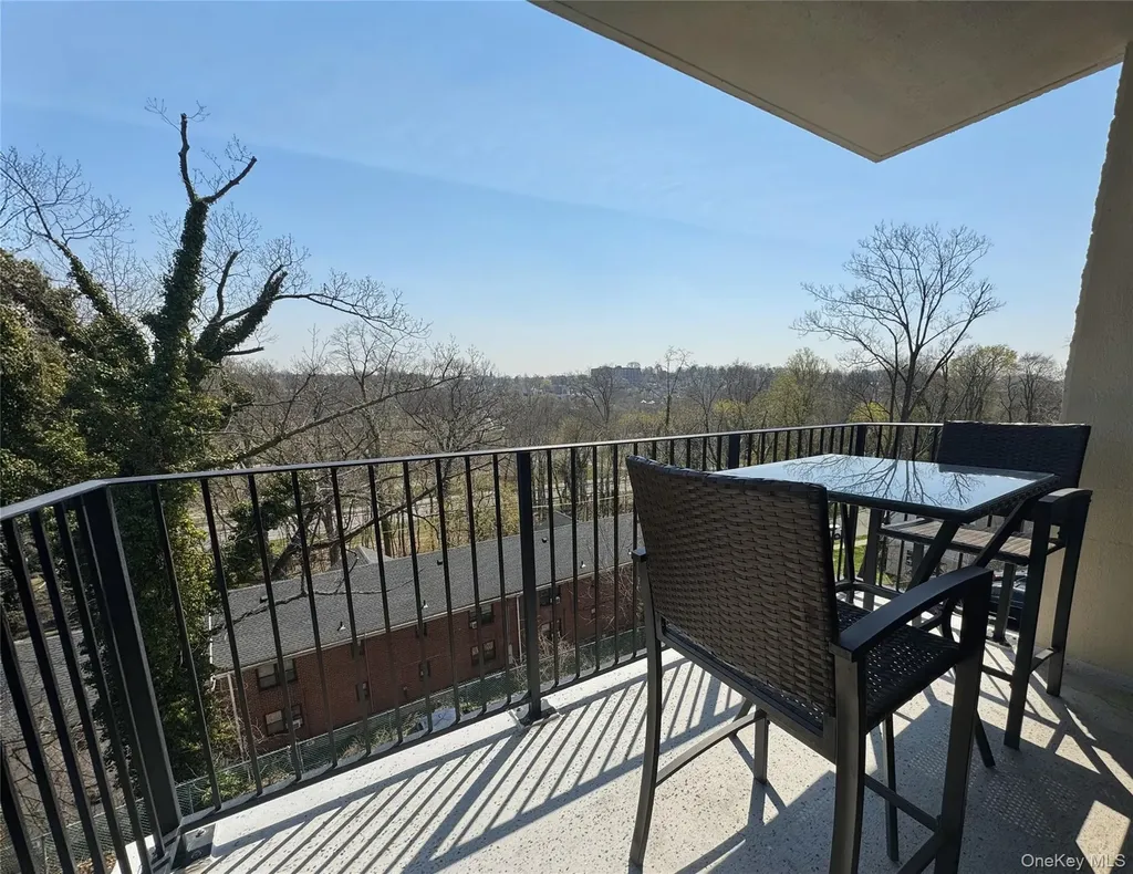 128 Colonial Parkway Yonkers NY 10710