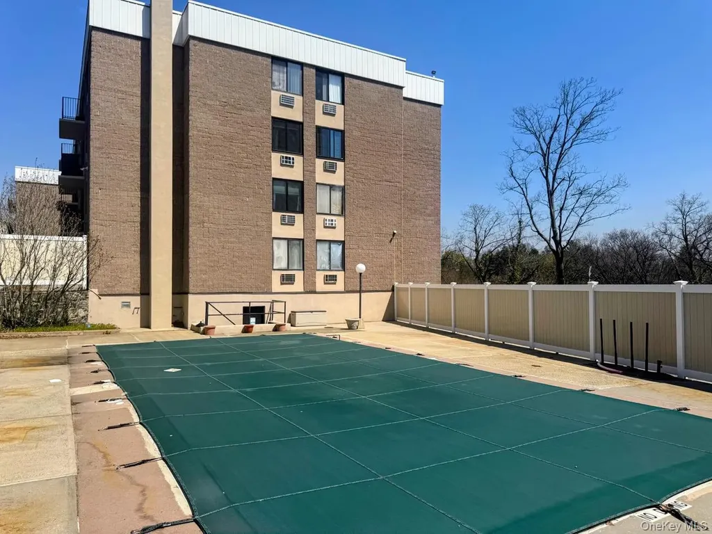 128 Colonial Parkway Yonkers NY 10710